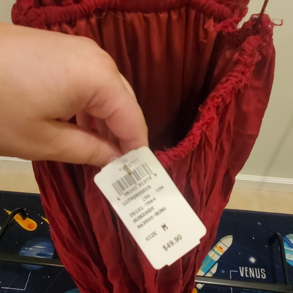 maroon maxi🏷NWT - Picture 5 of 5